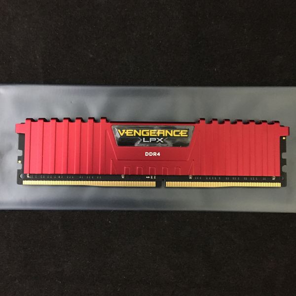 Corsair 〔中古〕288pin DDR4 2666 PC4-21300 8GB for Desktop