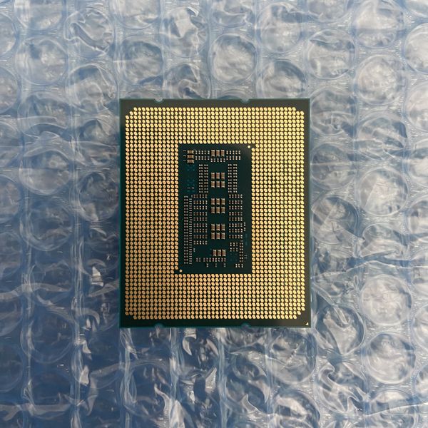 Intel 〔中古〕インテル® Core™ i7 プロセッサー 14700F Bulk（中古