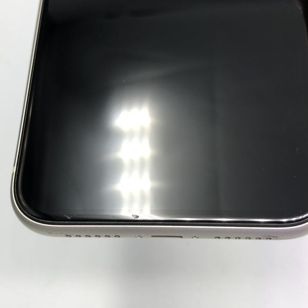 iPhone - むらーじ☆iPhone11☆64GB  ブラック/ソフトバンク APPLE 〔中古〕iPhone11 64GB ホワイト MWLU2J/A SoftBank対応