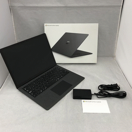 〔中古〕Surface Laptop2 DAG-00127 Core i5 プロセッサー -8250U/8GB/256GB SSD/Intel UHD Graphics 620/Windows 10 Home(中古保証3ヶ月間)