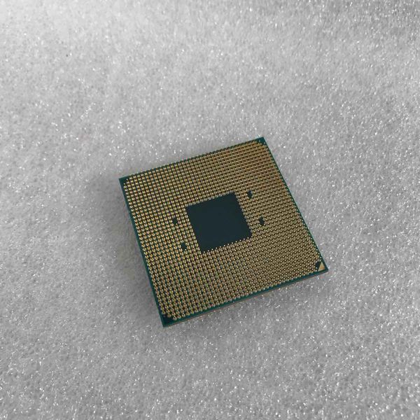 AMD 〔中古〕Ryzen7 2700X BOX（中古保証1ヶ月間） | パソコン