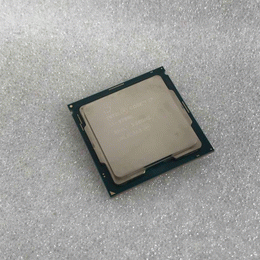 〔中古〕インテル® Core™ i7 プロセッサー -9700K Bulk(中古保証1ヶ月間)