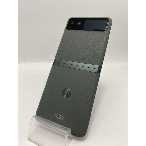 【新品未開封】Motorola razr 40 セージグリーン 本体 Motorola razr 40 Sage Green, 8GB RAM, 256GB Storage Huge