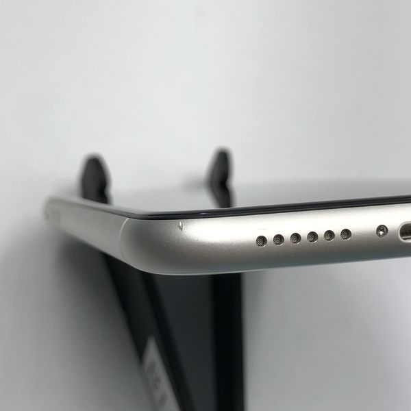 APPLE 〔中古〕iPhone XR 64GB ホワイト MT032J/A au対応 SIM