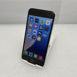 〔中古〕iPhoneSE(第3世代) 256GB スターライト MMYK3J/A docomo版 SIMフリー(中古保証1ヶ月間)