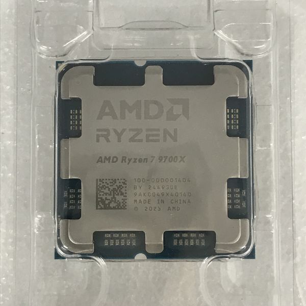 AMD 〔中古〕Ryzen7 9700X Bulk（中古保証1ヶ月間） | パソコン