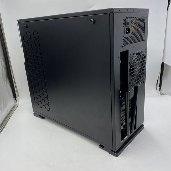 自作PC Intel 9700 Core i7 DDR4 16GB ノーブランド 〔中古〕自作PC インテル® Core™ i7 プロセッサー -9700