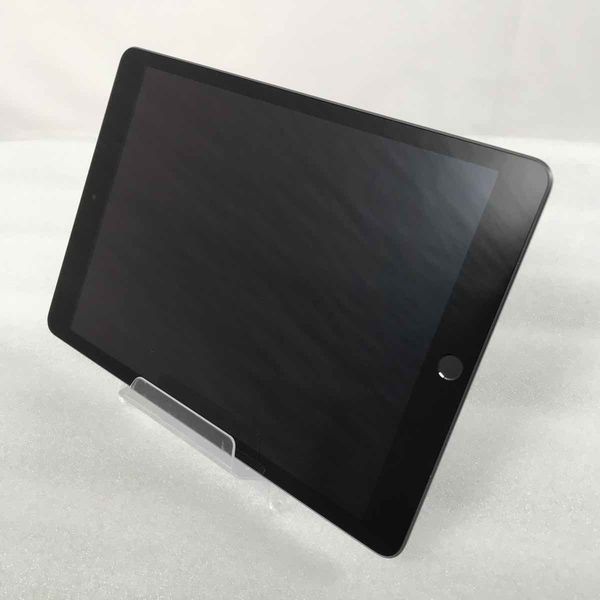 iPad 第9世代 64gb スペースグレイ 展示品 iPad第9世代 Wi-Fi 64GB