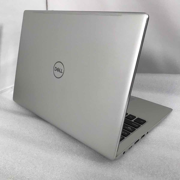 DELL 〔中古〕Inspiron 7370 Core i7 プロセッサー -8550U/16GB