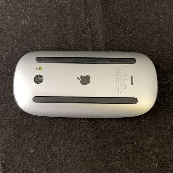 【新品未開封】Apple Magic Mouse 2 MLA02J/A Apple Magic Mouse 2 MLA02J/A [シルバー] 価格比較 - 価格.com