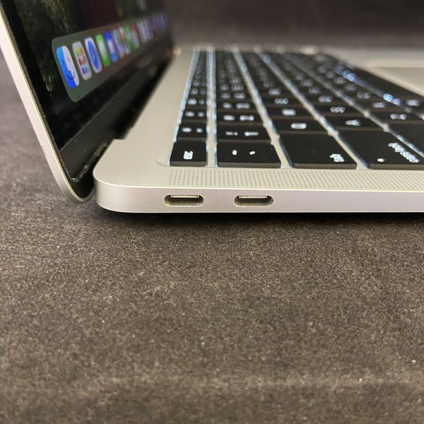 APPLE 〔中古〕MacBook Air (M1, 2020) シルバー MGN93J/A Apple M1 (8
