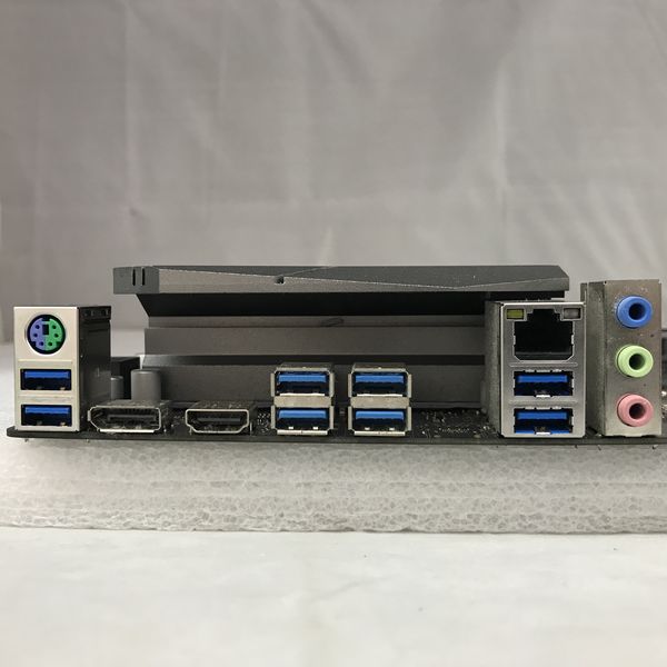 ASRock 〔中古〕X570 Phantom Gaming4(中古保証1ヶ月間) | パソコン