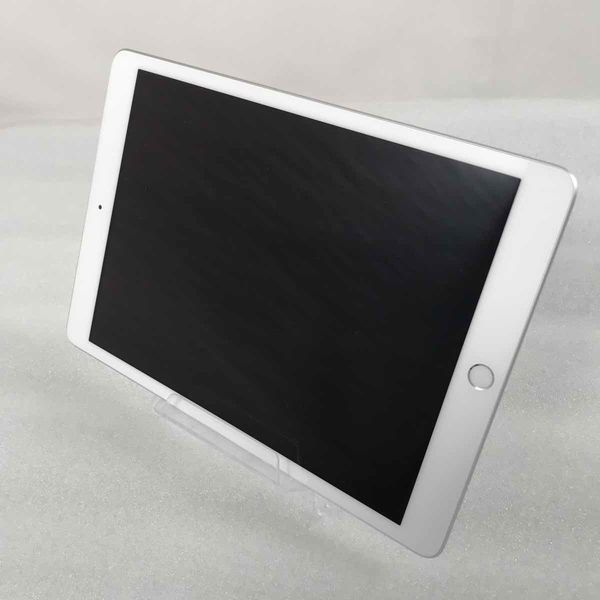 APPLE 〔中古〕iPad (第8世代) Wi-Fiモデル 128GB シルバー