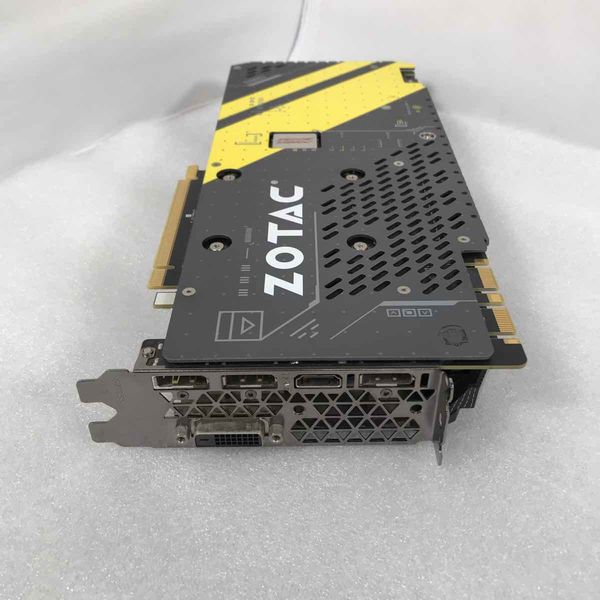 ZOTAC 〔中古〕GeForce GTX 1080 ZTGTX1080-8GD5XAMP01(中古保証