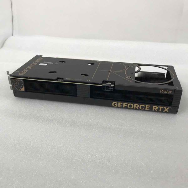RTX4060ti 中古美品 NVIDIA GeForce RTX 4060 Ti 搭載グラボ 新品¥56,800 中古