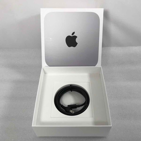 【新品】MacminiM2チップ8コアCPU10コアGPUメモリMMFJ3J/A アップル(Apple) MMFJ3J/A Macmini 8コアCPU 10コアGPU AppleM2