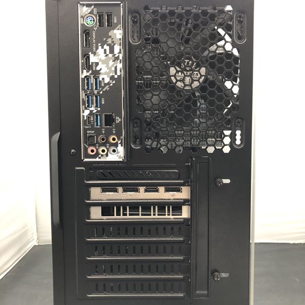 ノーブランド 〔中古〕GAMING PC Ryzen 5 3600/16GB/500GB SSD