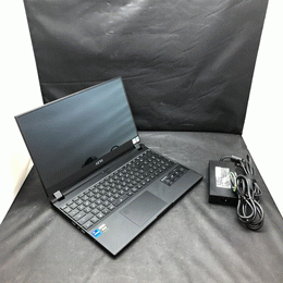 〔中古〕AERO 15 OLED インテル® Core™ i7-11800H プロセッサー(2.3GHz)/32GB/2TGB SSD/GeForce RTX3070 Laptop/Windows 11 Pro(64bit)(中古保証3ヶ月間)