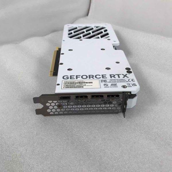RTX4060ti 中古美品 玄人志向 〔中古〕GeForce RTX 4060Ti GG-RTX4060Ti-E8GB/OC/DF