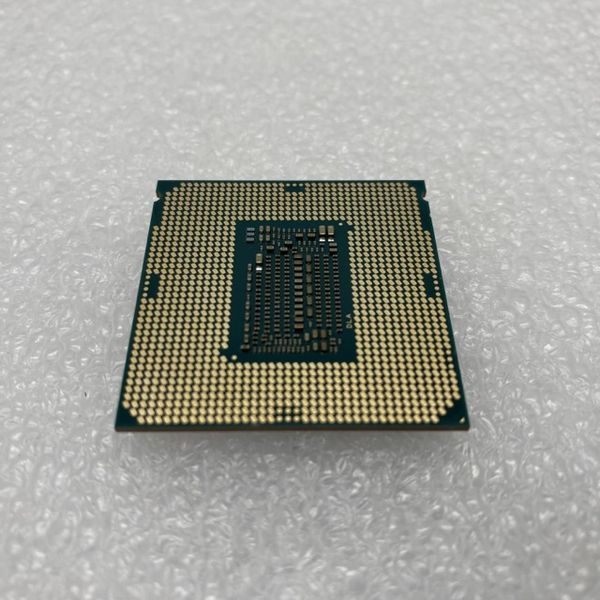 i7 9700K バルク品 Intel 〔中古〕インテル® Core™ i7 プロセッサー -9700K Bulk