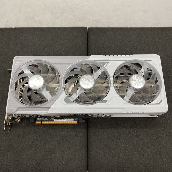 【美品】RX9070 16GB ASRock 〔中古〕RX9070 SL 16GO（中古保証1ヶ月間） | パソコン