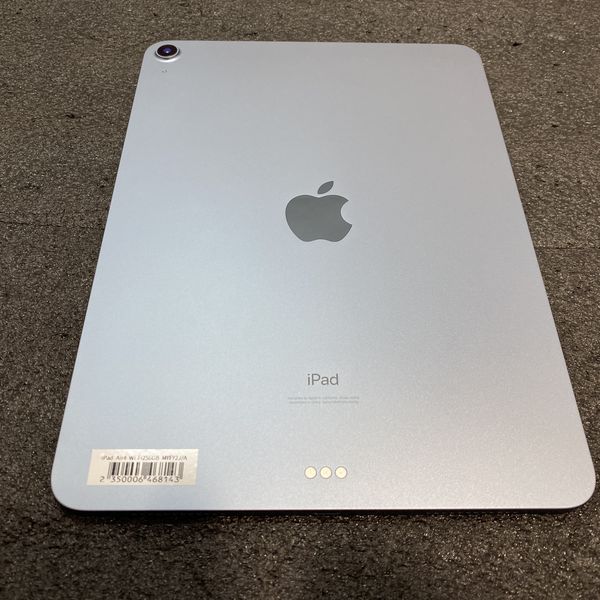 APPLE 〔中古〕iPad Air4 (第4世代) Wi-Fiモデル 256GB スカイ