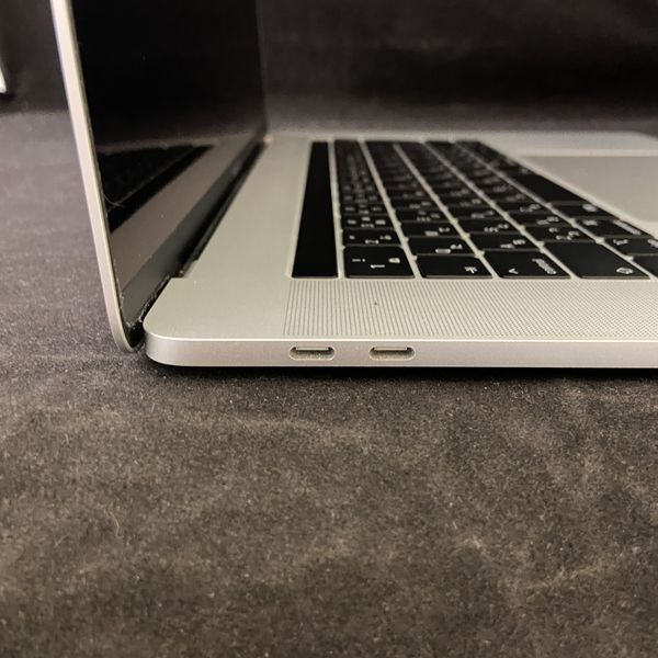 APPLE 〔中古〕MacBook Pro (15-inch, 2018) MR972J/A シルバー