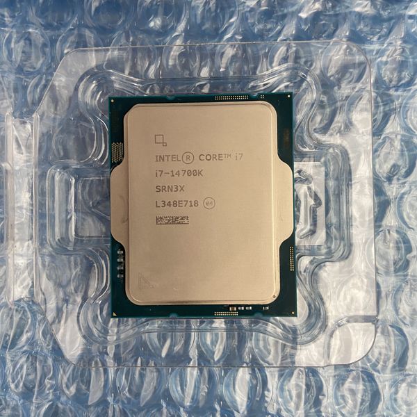 インテル(Intel)|Core i7-14700K BOX|使用極小 Intel 〔中古〕インテル® Core™ i7 プロセッサー -14700K BOX