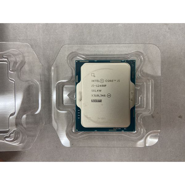 intel corei5 12400F processor 新品未開封 ☆新品☆ Intel CPU Core i5 12400F BOX - メルカリ