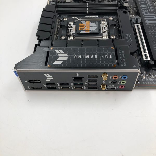 【ジャンク】ASUS マザーボード TUF GAMING X670E-PLUS ASUS TUF GAMING X670E-PLUS WIFI AMD 600シリーズ Socket AM5