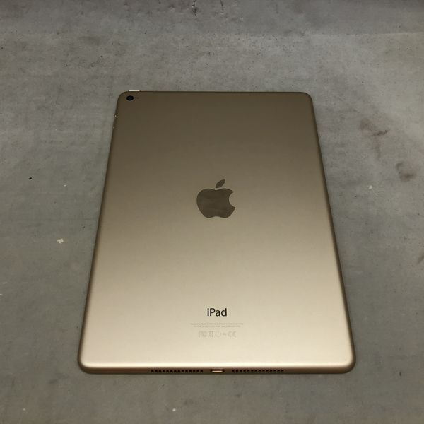 APPLE 〔中古〕iPad Air2 Wi-Fi 128GB ゴールド MH1J2J/A（中古