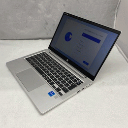 し*ん様 【中古美品】ＨＰ　Windows 10 ノートPC　15.6インチ　指 中古ノートPC HP Laptop 15-da0058TX Windows11