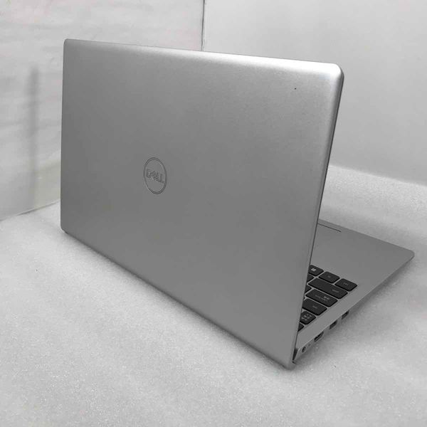 DELL 〔中古〕Inspiron 15 3520 Core i5-1135G7 プロセッサー