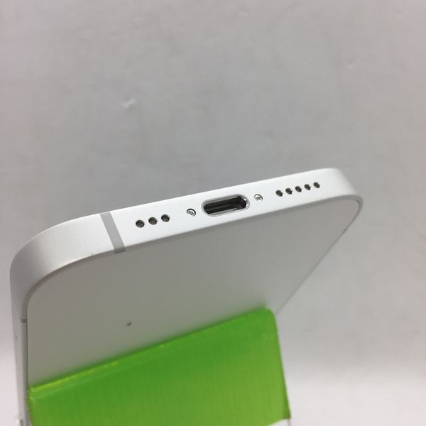 APPLE 〔中古〕iPhone16e 128GB ホワイト MD1R4J/A SIMフリー版