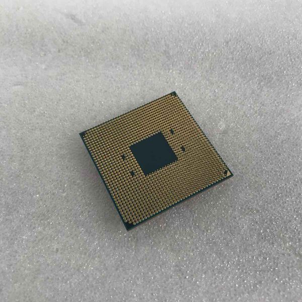 AMD 〔中古〕Ryzen7 5700X BOX（中古保証1ヶ月間） | パソコン