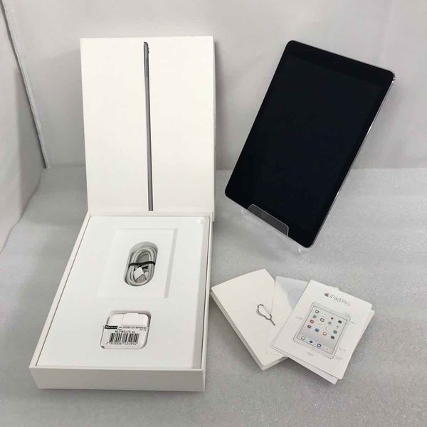 空*様 Apple iPad Pro 9.7 32GB スペースグレー iPad Pro 9.7インチ 32GB WiFi スペースグレー Amazon.com