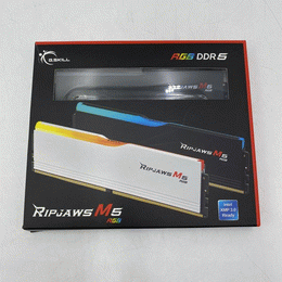 【ジャンク】パソコンパーツ一式 ジャンク品 PC-9801 VX （HDD /SCSIボード/ケーブル/キーボード