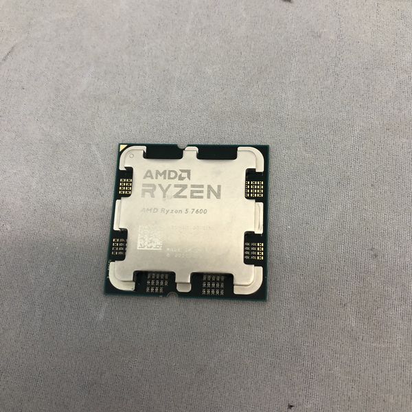 AMD Ryzen5 7600 中古 中古】AMD Ryzen 5 7600 (3.8GHz/TC:5.1GHz) BOX AM5/6C/12T/L3
