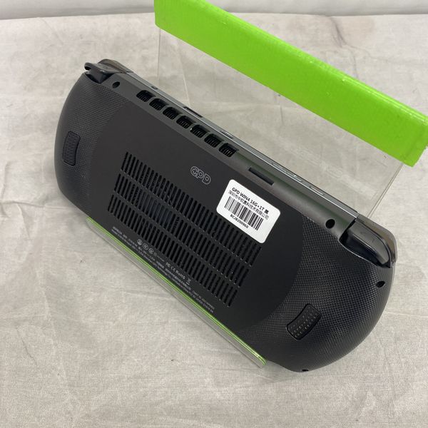 GPD 〔中古〕GPD WIN4 Ryzen 7 6800U/DDR5 16GB/1TB SSD/AMD