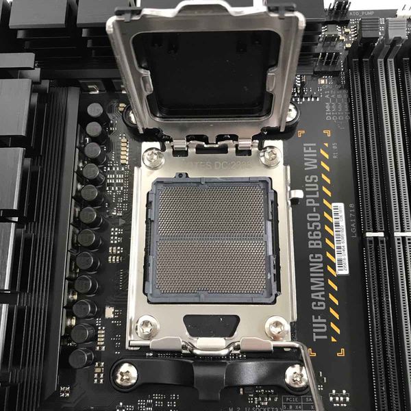 ASUS 〔中古〕TUF GAMING B650-PLUS WIFI（中古保証1ヶ月間