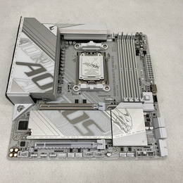 ASUS 〔中古〕TUF GAMING B650M-E WIFI（中古保証1ヶ月間