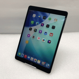 APPLE 〔中古〕iPad Air 第3世代 64GB シルバー MUUK2J/A Wi-Fi（中古1