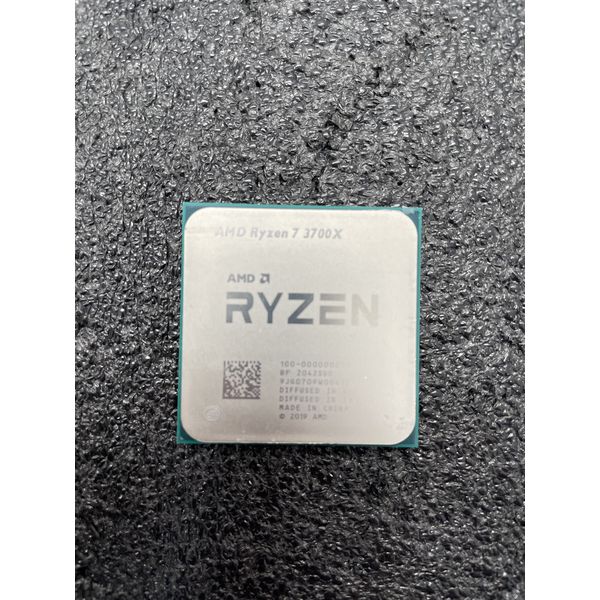 AMD RYZEN 7 3700x 　中古品 中古品〕 Ryzen 7 3700X 〔3.6GHz／SOCKET AM4〕【377】 - メルカリ