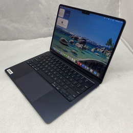 APPLE 〔中古〕MacBook Air (M2・2022) MLY33J/A ミッドナイト Apple