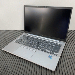 HP 〔中古〕15-da0058TX インテル® Core™ i7 プロセッサー 8550U 1.8