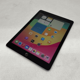 5139 iPad 第6世代 32GB SIMフリー au シルバー 上美品 5139 iPad 第6世代 32GB SIMフリー au シルバー 上美品 ムスビー｜【美