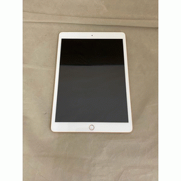 APPLE 〔中古〕iPad 7th Gen Wi-Fi 32GB Silver NW752J/A（中古保証3