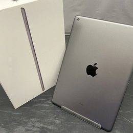 APPLE 〔中古〕iPad (第8世代) Wi-Fiモデル 32GB シルバー MYLA2J/A