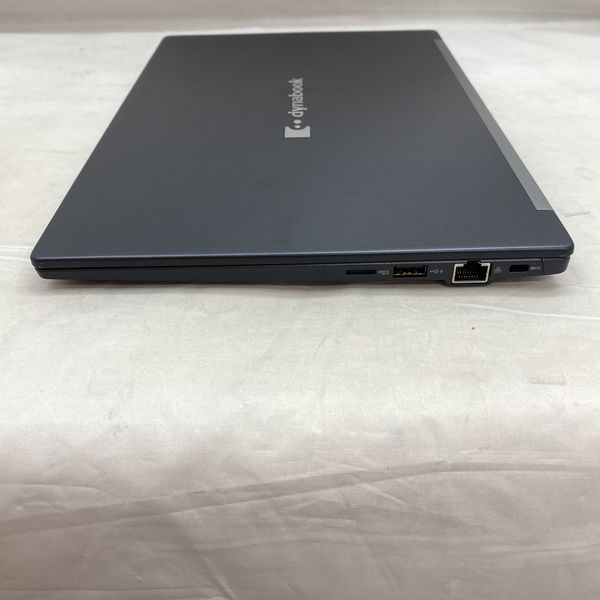 TOSHIBA 〔中古〕dynabook G83/KW Core i5-1240P プロセッサー/16GB