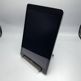 APPLE 〔中古〕iPad (第5世代) Wi-Fiモデル 128GB スペースグレイ 